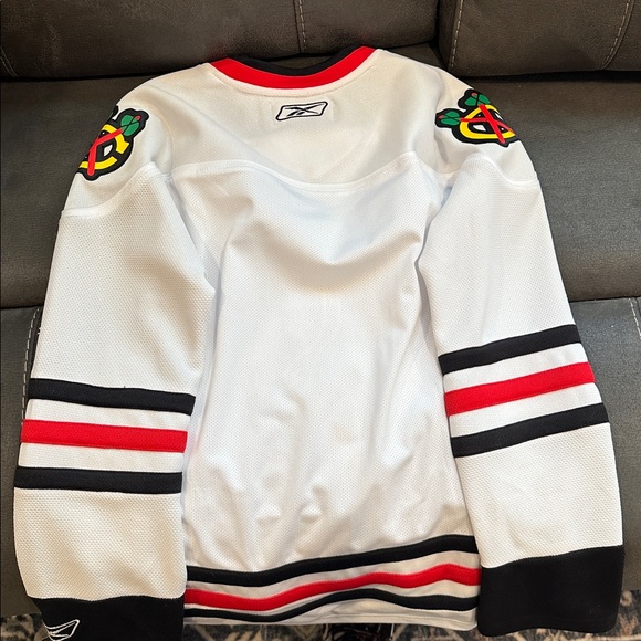 Reebok White Jersey with Black and Red Stripes - Picture 3 of 3